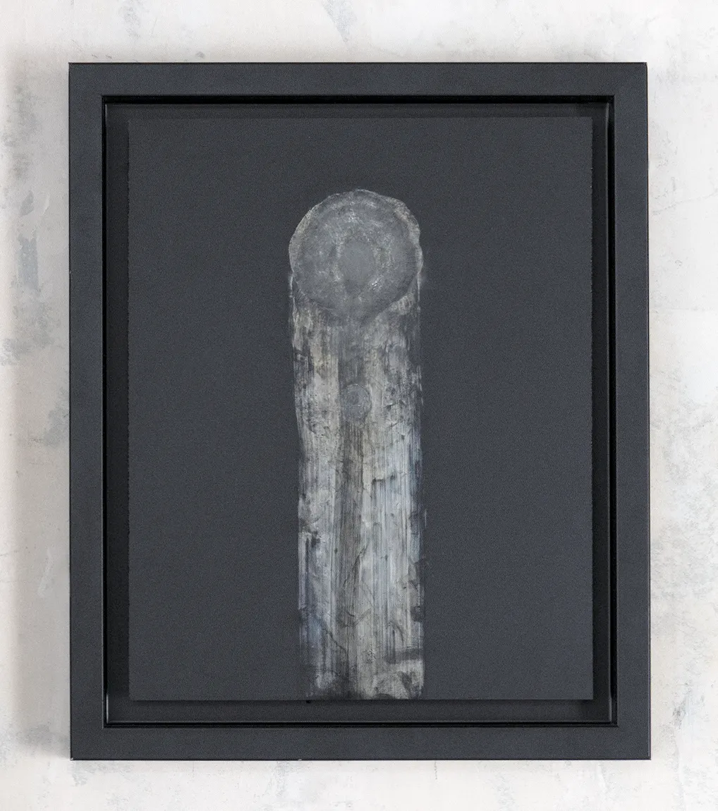 A installation view of Gossamer, 2020, a painting from artist Damian Boylan's Rarefactions series, using molten brass to paint on a poly(methyl methacrylate) canvas.